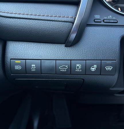 Toyota Camry VIII (XV70) с пробегом 2021 года, цена 2 800 000 рублей, 104600 км, седан, Автокод Объявления
