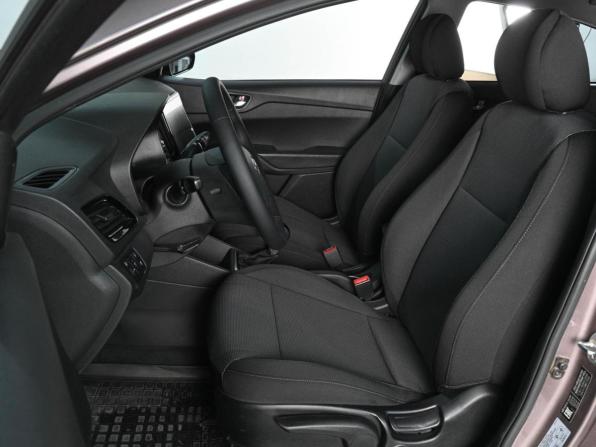 Hyundai Solaris II Рестайлинг с пробегом 2021 года, цена 1 629 000 рублей, 58488 км, седан, Автокод Объявления