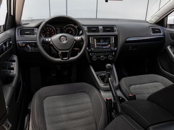 Volkswagen Jetta VI Рестайлинг с пробегом 2016 года, цена 1 395 000 рублей, 225967 км, седан, Автокод Объявления
