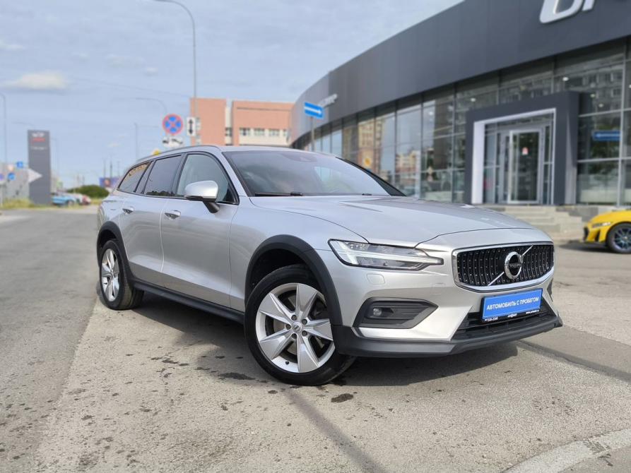 Volvo V60 Cross Country II Санкт-Петербург  - изображение 3