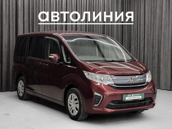 Honda Stepwgn V с пробегом 2016 года, цена 1 449 000 рублей, 184000 км, минивэн, Автокод Объявления