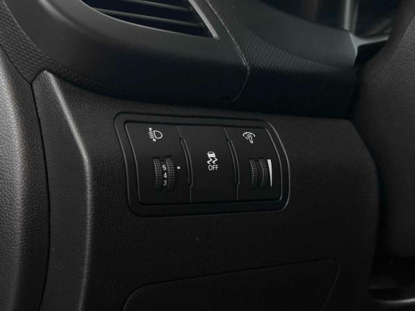 Hyundai Solaris I с пробегом 2012 года, цена 805 000 рублей, 221824 км, хэтчбек, Автокод Объявления