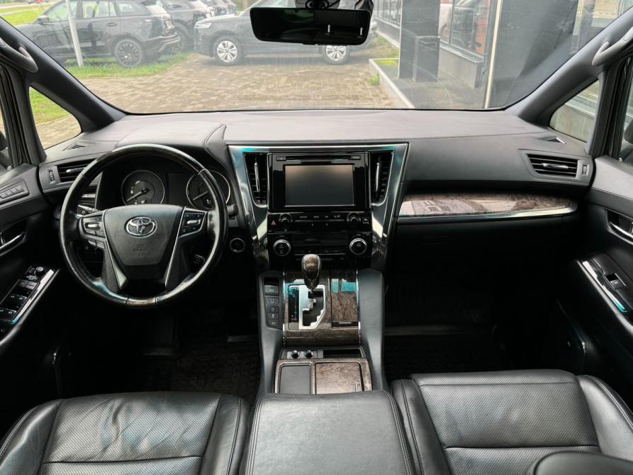 Toyota Alphard III Рестайлинг Архангельск  - изображение 15