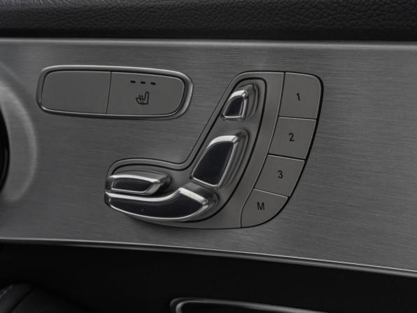 Mercedes-Benz C-Класс IV (W205) с пробегом 2016 года, цена 2 390 000 рублей, 32462 км, седан, Автокод Объявления