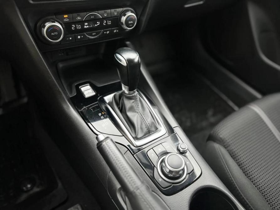 Mazda 3 III (BM) Рестайлинг Кемерово  - изображение 13