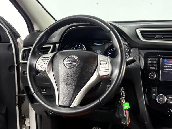 Nissan Qashqai II с пробегом 2017 года, цена 1 870 000 рублей, 103892 км, внедорожник, Автокод Объявления