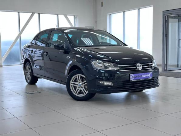 Volkswagen Polo V Рестайлинг с пробегом 2019 года, цена 1 630 000 рублей, 57888 км, седан, Автокод Объявления