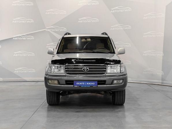 Toyota Land Cruiser 100 Series Рестайлинг 1 с пробегом 2004 года, цена 1 990 000 рублей, 323188 км, внедорожник, Автокод Объявления