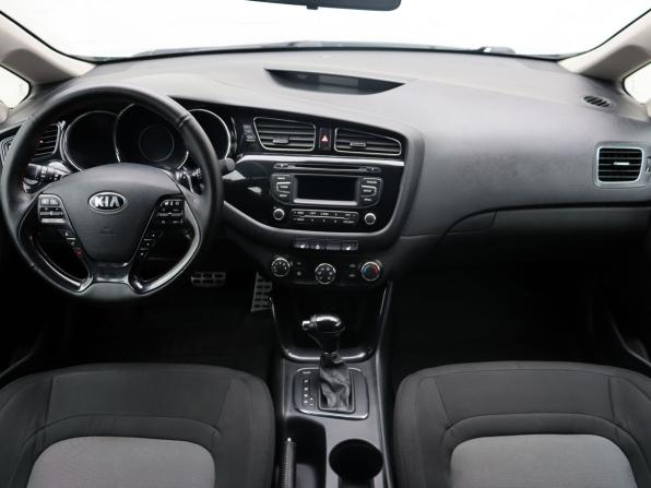 Kia Ceed II с пробегом 2012 года, цена 750 000 рублей, 250748 км, хэтчбек, Автокод Объявления