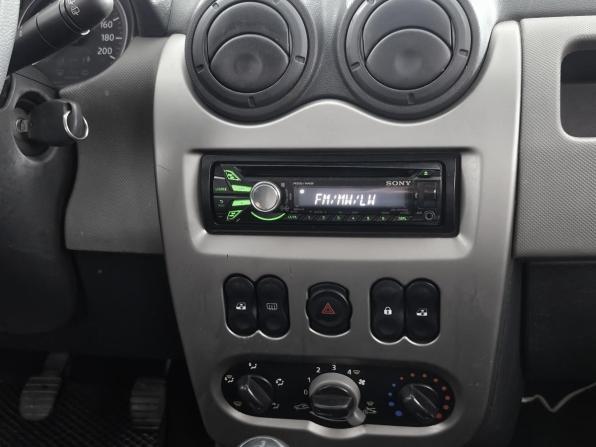 Renault Sandero I с пробегом 2012 года, цена 465 000 рублей, 146943 км, хэтчбек, Автокод Объявления