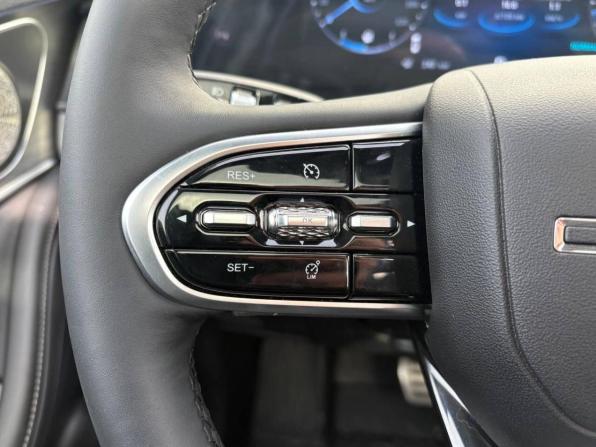 Chery Tiggo 8 Pro I с пробегом 2024 года, цена 3 000 000 рублей, 900 км, внедорожник, Автокод Объявления