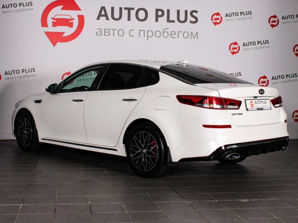 Kia Optima IV Рестайлинг с пробегом 2019 года, цена 1 850 000 рублей, 205302 км, седан, Автокод Объявления