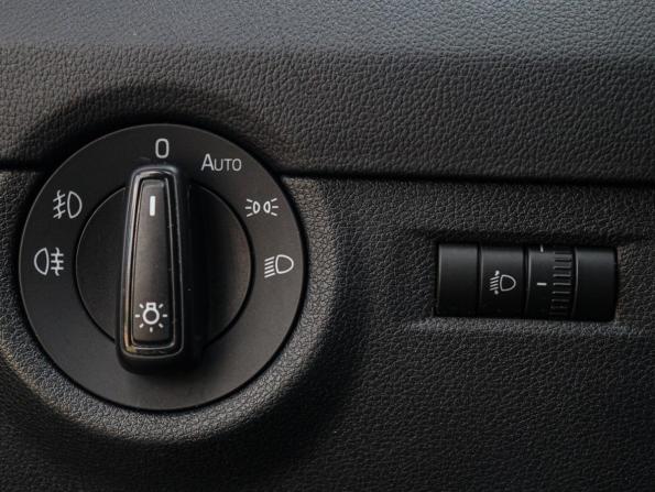 Skoda Octavia III (A7) с пробегом 2013 года, цена 1 050 000 рублей, 157732 км, лифтбек, Автокод Объявления