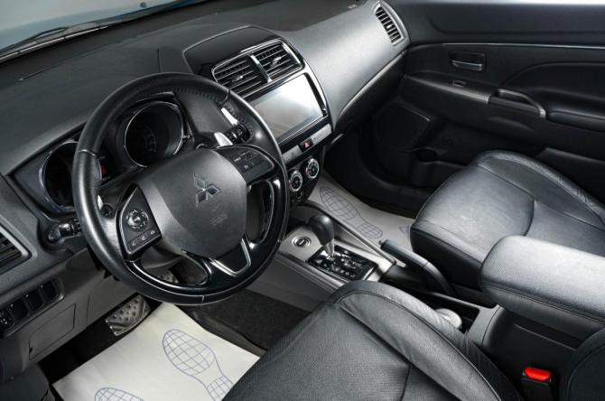 Mitsubishi ASX I Рестайлинг 2 с пробегом 2018 года, цена 1 559 000 рублей, 193696 км, внедорожник, Автокод Объявления