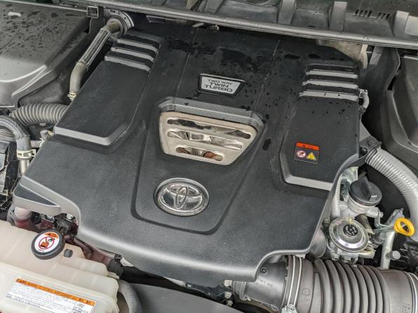 Toyota Land Cruiser 300 Series с пробегом 2022 года, цена 8 900 000 рублей, 31000 км, внедорожник, Автокод Объявления