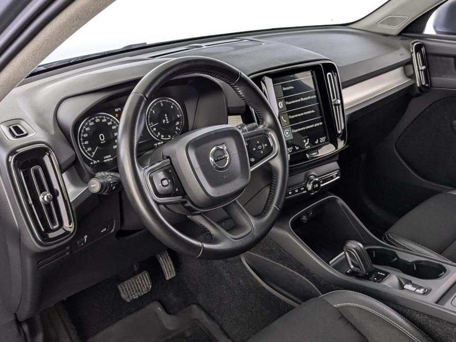 Volvo XC40 I Москва  - изображение 15