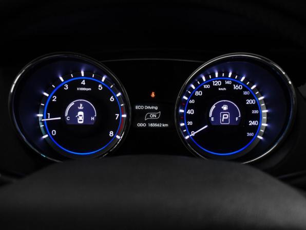 Hyundai Sonata VI (YF) с пробегом 2012 года, цена 920 000 рублей, 183561 км, седан, Автокод Объявления