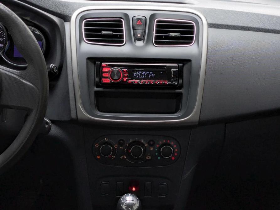 Renault Logan II Екатеринбург  - изображение 9
