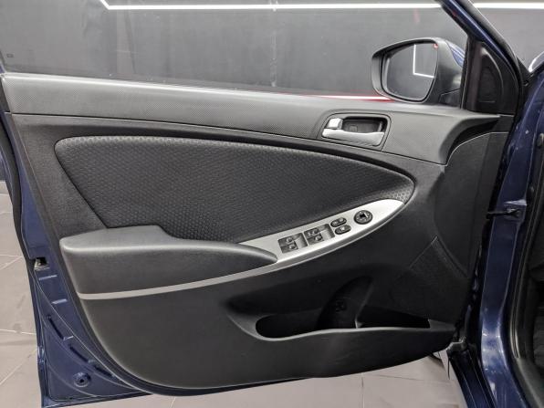 Hyundai Solaris I Рестайлинг с пробегом 2016 года, цена 1 245 000 рублей, 48000 км, хэтчбек, Автокод Объявления