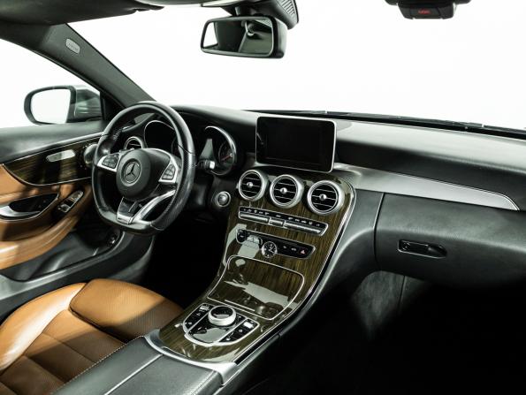 Mercedes-Benz C-Класс IV (W205) с пробегом 2018 года, цена 2 689 700 рублей, 122653 км, купе, Автокод Объявления