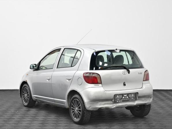 Toyota Yaris I с пробегом 2000 года, цена 279 000 рублей, 432000 км, хэтчбек, Автокод Объявления