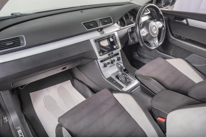 Volkswagen Passat B7 с пробегом 2014 года, цена 1 239 000 рублей, 83000 км, универсал, Автокод Объявления