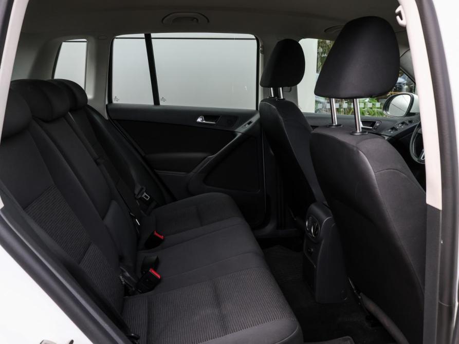 Volkswagen Tiguan I Рестайлинг Москва  - изображение 11