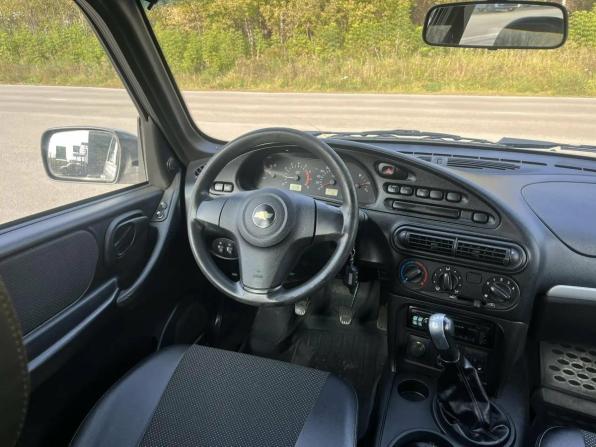 Chevrolet Niva I Рестайлинг с пробегом 2012 года, цена 535 000 рублей, 128600 км, внедорожник, Автокод Объявления