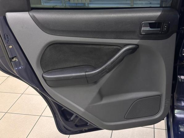 Ford Focus II Рестайлинг с пробегом 2008 года, цена 560 000 рублей, 211978 км, седан, Автокод Объявления