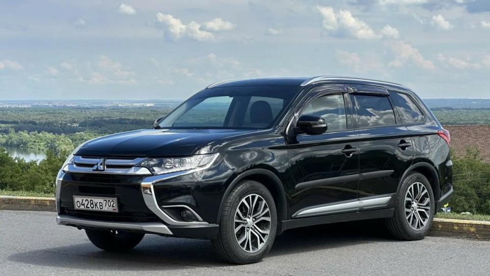 Mitsubishi Outlander III Рестайлинг 2 Уфа  - изображение 3