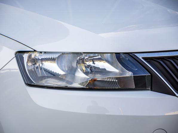 Skoda Rapid I с пробегом 2016 года, цена 1 248 000 рублей, 97110 км, лифтбек, Автокод Объявления