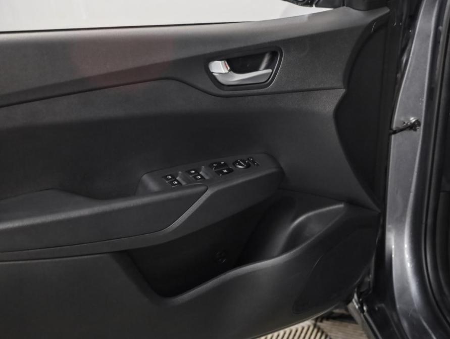 Hyundai Solaris II Рестайлинг Санкт-Петербург  - изображение 21