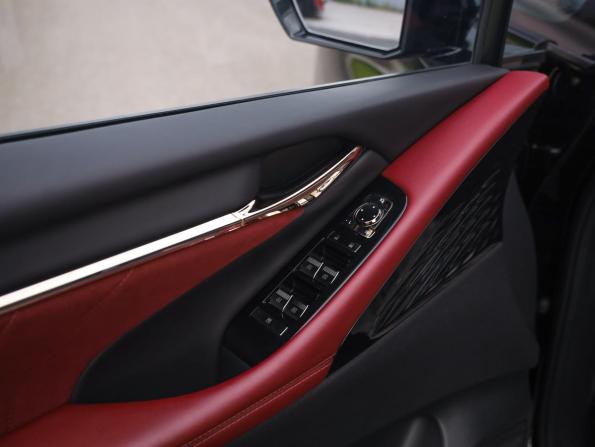 GAC M8 с пробегом 2024 года, цена 4 499 000 рублей, 20972 км, минивэн, Автокод Объявления