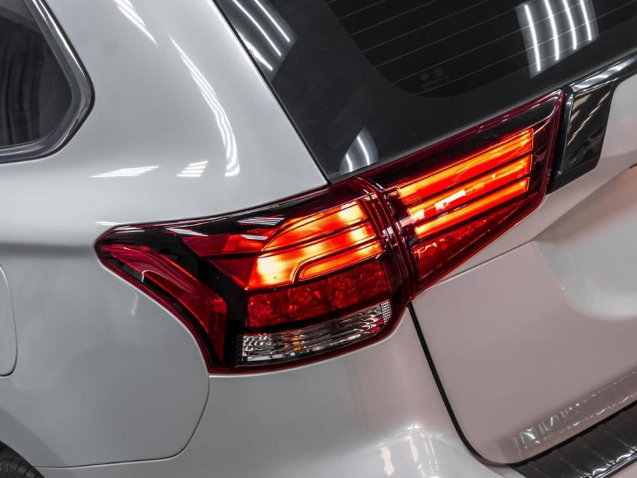 Mitsubishi Outlander III Рестайлинг 3 Тюмень  - изображение 9