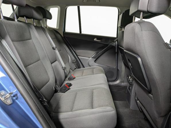 Volkswagen Tiguan I Рестайлинг с пробегом 2014 года, цена 1 404 500 рублей, 240000 км, внедорожник, Автокод Объявления