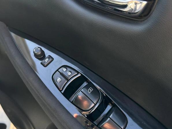 Nissan Leaf I (ZE0/AZE0) с пробегом 2013 года, цена 681 300 рублей, 101885 км, хэтчбек, Автокод Объявления
