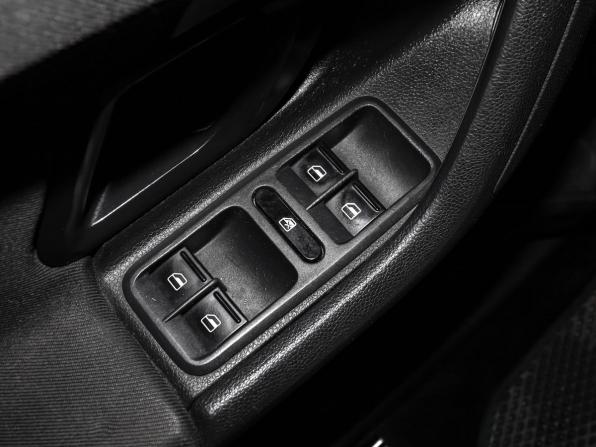 Skoda Fabia II Рестайлинг с пробегом 2011 года, цена 679 000 рублей, 268286 км, универсал, Автокод Объявления