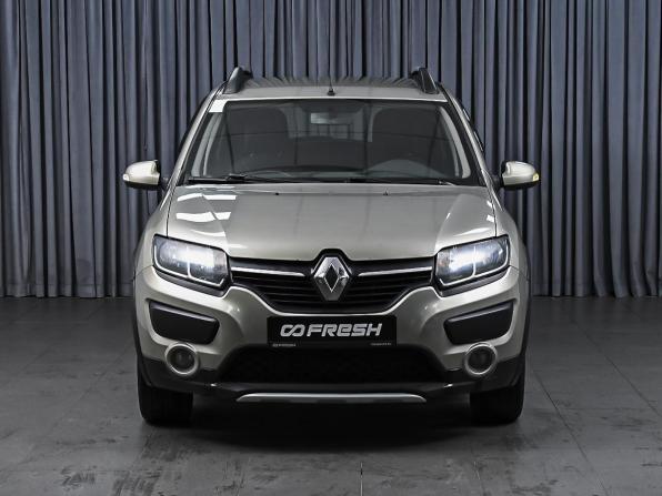 Renault Sandero II с пробегом 2016 года, цена 1 060 000 рублей, 118917 км, хэтчбек, Автокод Объявления