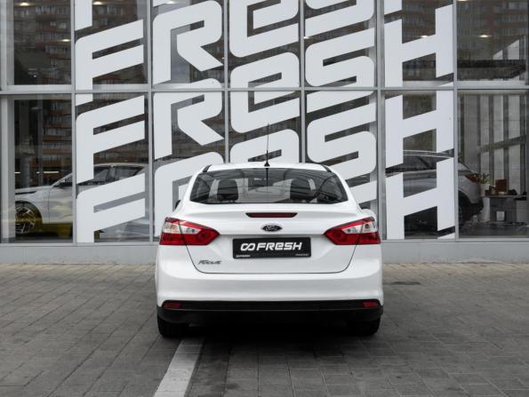 Ford Focus III с пробегом 2014 года, цена 768 000 рублей, 269114 км, седан, Автокод Объявления