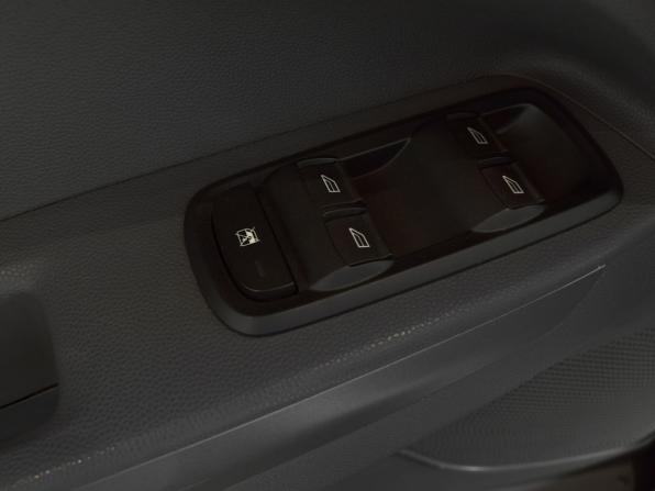 Ford EcoSport II с пробегом 2015 года, цена 999 995 рублей, 99840 км, внедорожник, Автокод Объявления