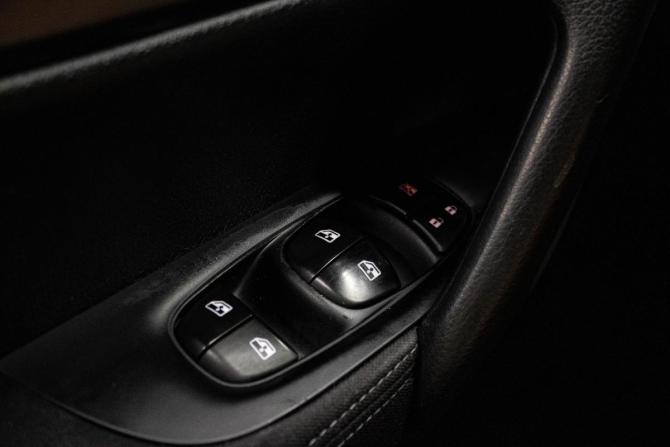 Nissan Qashqai II Рестайлинг с пробегом 2019 года, цена 1 899 000 рублей, 66507 км, внедорожник, Автокод Объявления