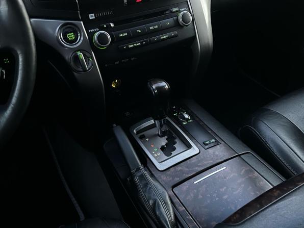 Toyota Land Cruiser 200 Series с пробегом 2011 года, цена 3 289 000 рублей, 227520 км, внедорожник, Автокод Объявления