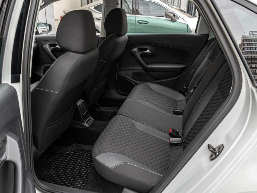 Volkswagen Polo V Рестайлинг Краснодар  - изображение 11