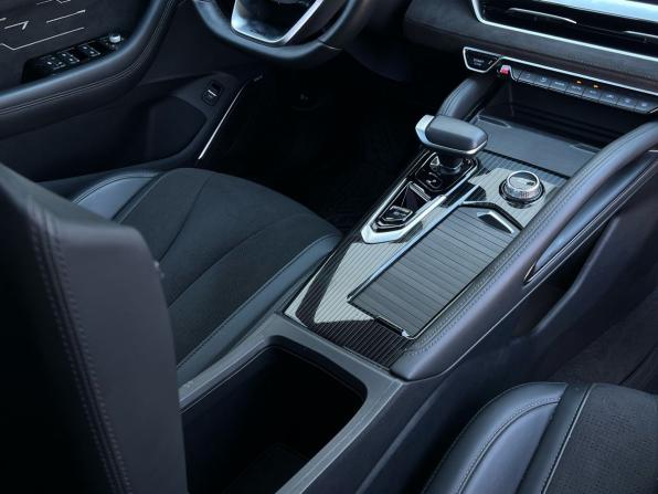 Geely Monjaro I с пробегом 2024 года, цена 3 500 000 рублей, 31000 км, внедорожник, Автокод Объявления