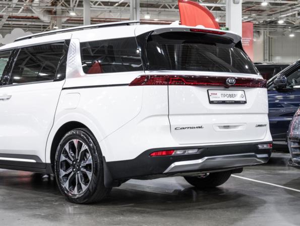 Kia Carnival IV с пробегом 2021 года, цена 4 299 700 рублей, 40889 км, минивэн, Автокод Объявления