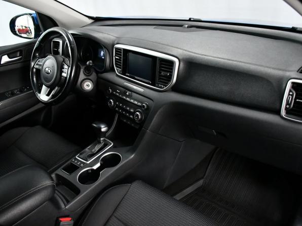 Kia Sportage IV Рестайлинг с пробегом 2018 года, цена 2 337 000 рублей, 122302 км, внедорожник, Автокод Объявления