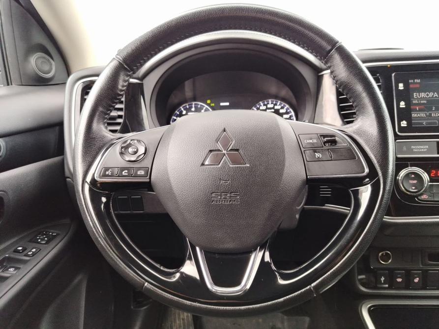 Mitsubishi Outlander III Рестайлинг 3 Ярославль  - изображение 15
