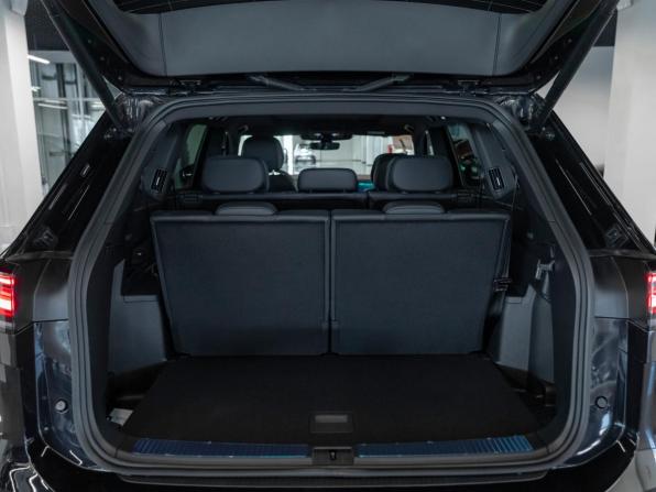 Volkswagen Teramont II (China Market) с пробегом 2026 года, цена 6 150 000 рублей, 18 км, внедорожник, Автокод Объявления