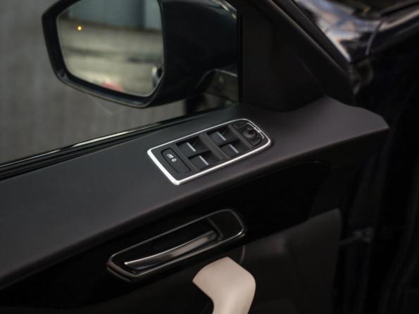 Jaguar F-Pace I с пробегом 2020 года, цена 3 250 000 рублей, 105412 км, внедорожник, Автокод Объявления