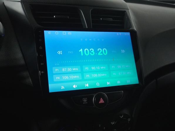 Hyundai Solaris I Рестайлинг с пробегом 2015 года, цена 1 000 000 рублей, 110333 км, седан, Автокод Объявления